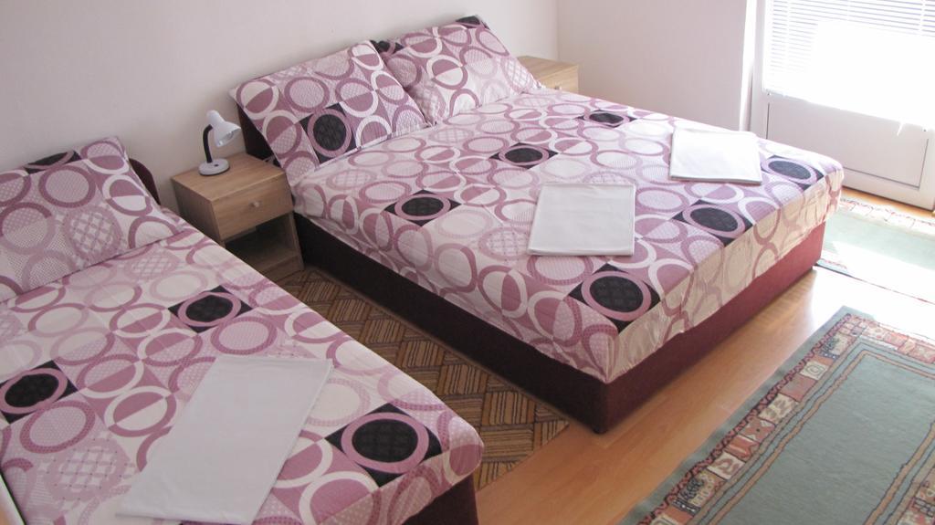 Apartments Primorac Podaca Cameră foto